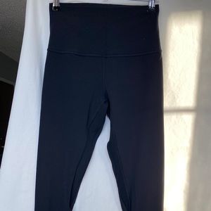 EUC BLACK ALIGNS 23” size 4